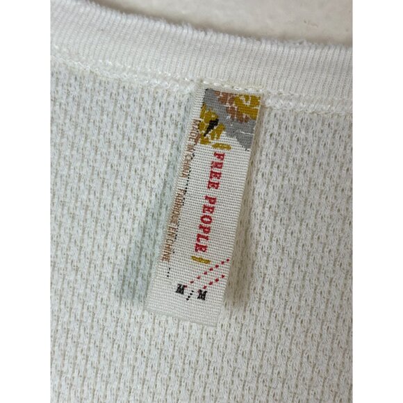 Free People Heart on Sleeve Thermal Knit Top Sz Medium Cream Lace Beaded Floral - Picture 3 of 16
